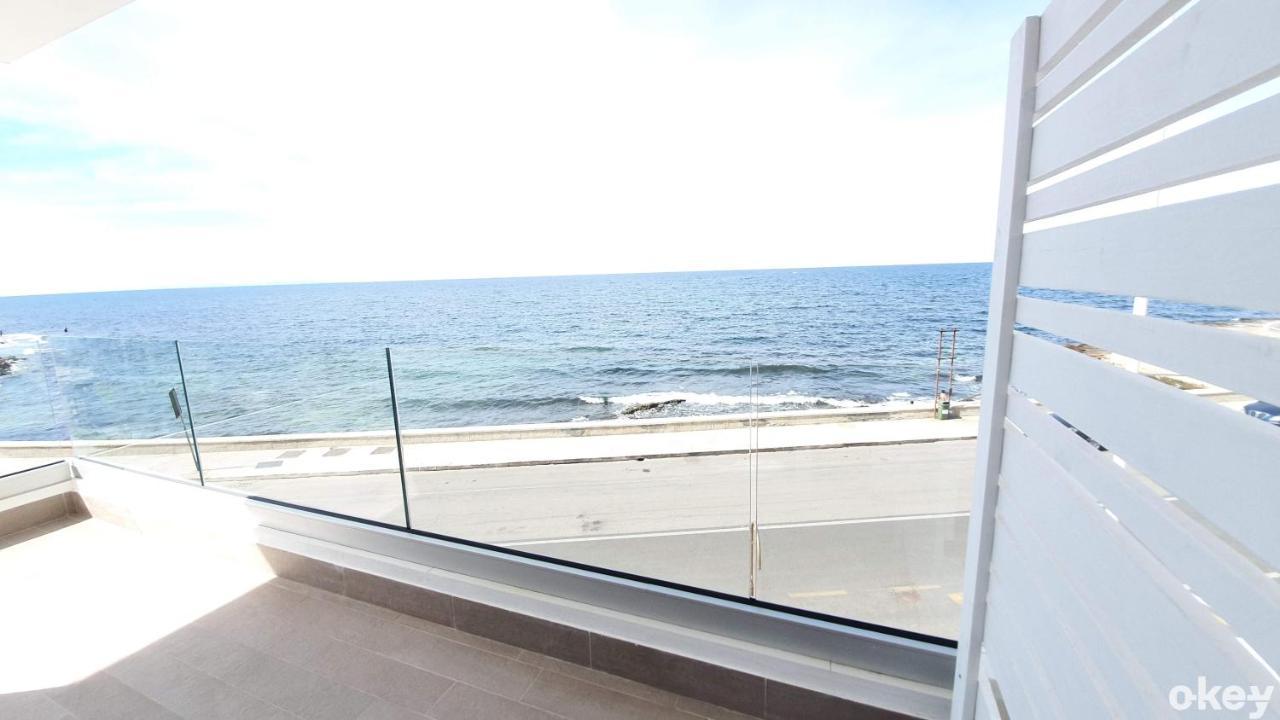 Villa Mediterranea Apartments - Seaview, Pool & Garden باري المظهر الخارجي الصورة