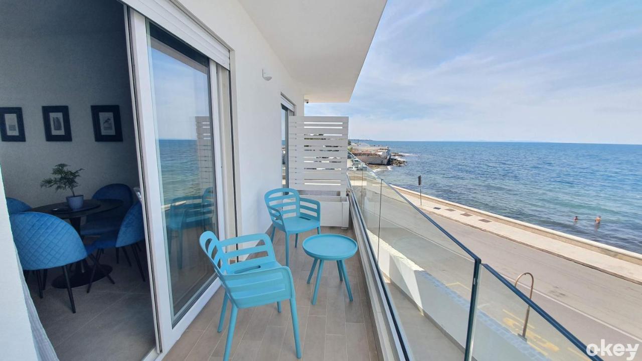 Villa Mediterranea Apartments - Seaview, Pool & Garden باري المظهر الخارجي الصورة