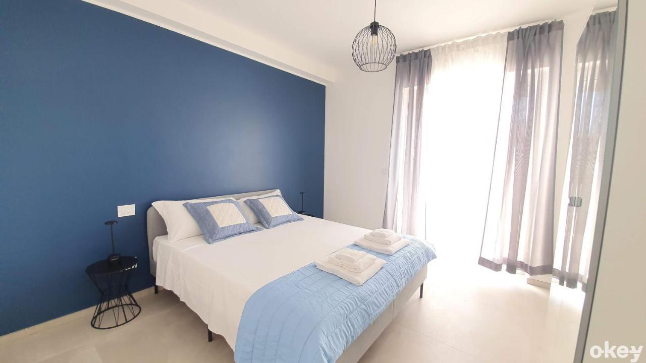 Villa Mediterranea Apartments - Seaview, Pool & Garden باري المظهر الخارجي الصورة