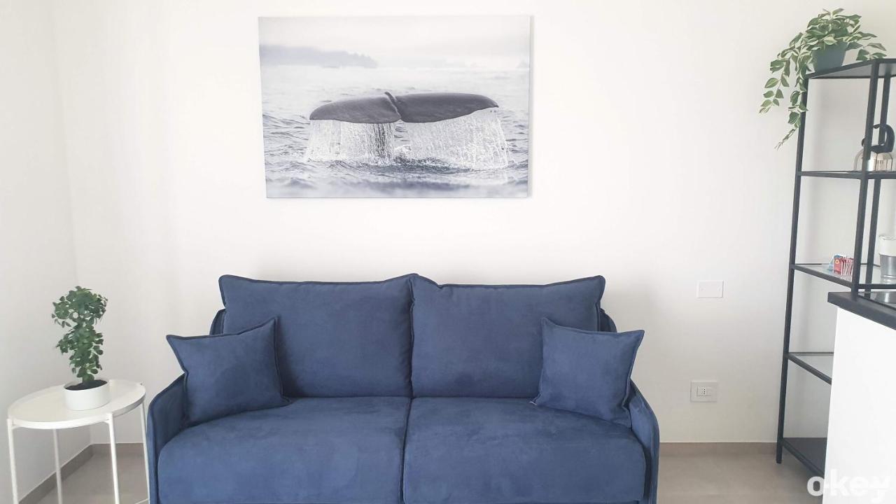 Villa Mediterranea Apartments - Seaview, Pool & Garden باري المظهر الخارجي الصورة