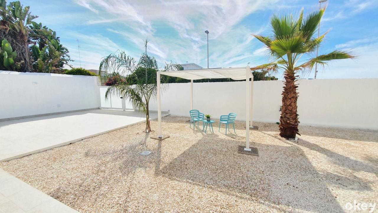 Villa Mediterranea Apartments - Seaview, Pool & Garden باري المظهر الخارجي الصورة